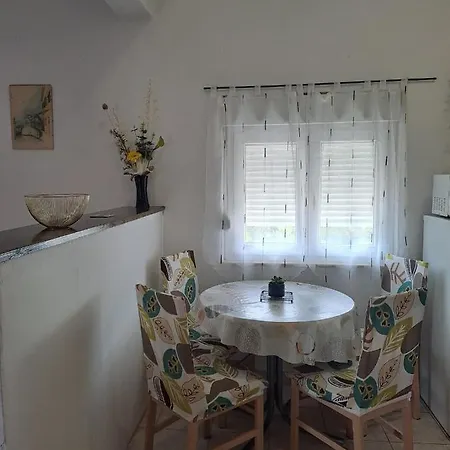 Varnica Ana * Grebaštica